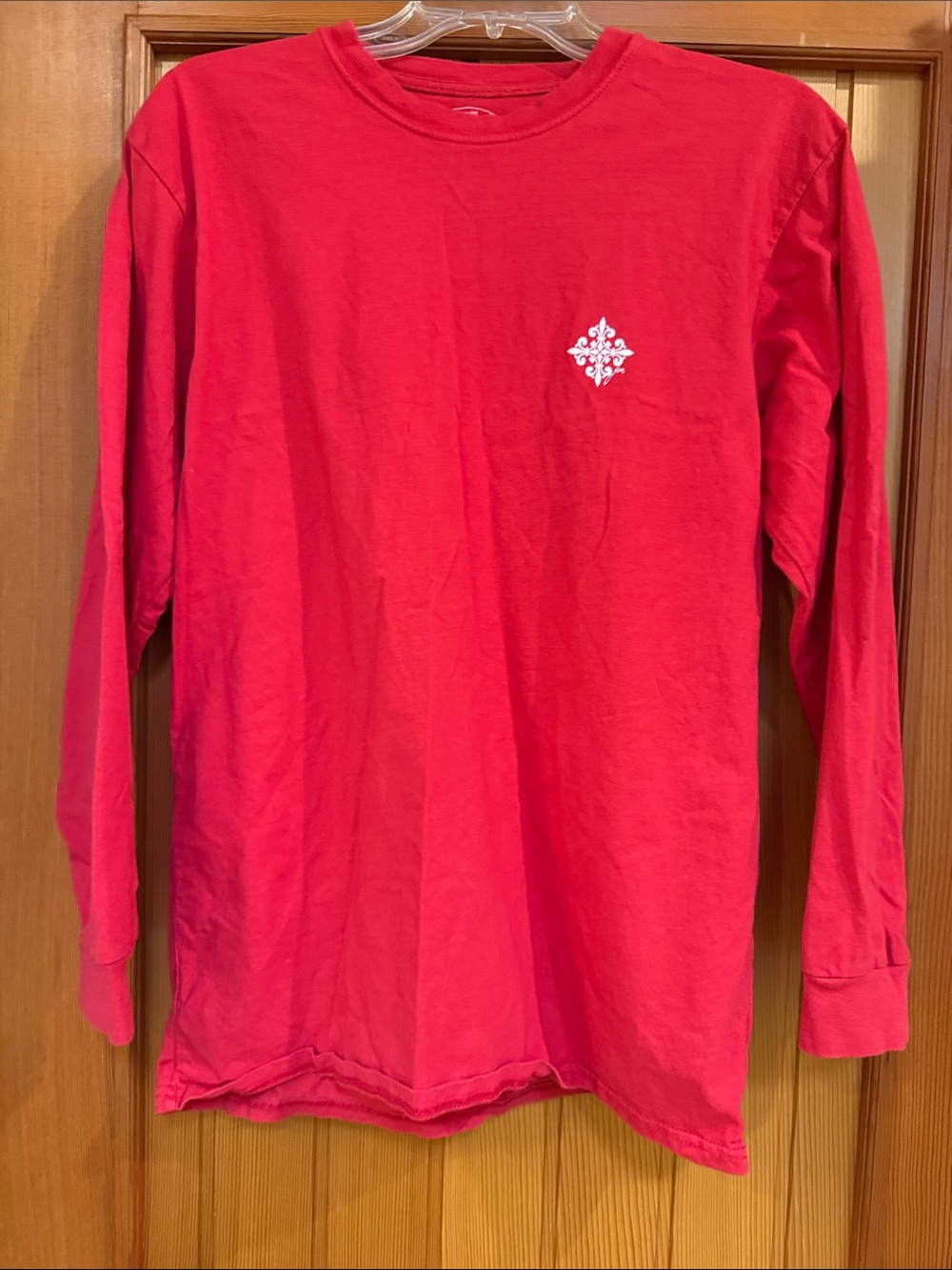Jane Marie Red "I Still Believe" Elf Graphic Long-Sleeve Shirt Size M - Picture 3 of 4